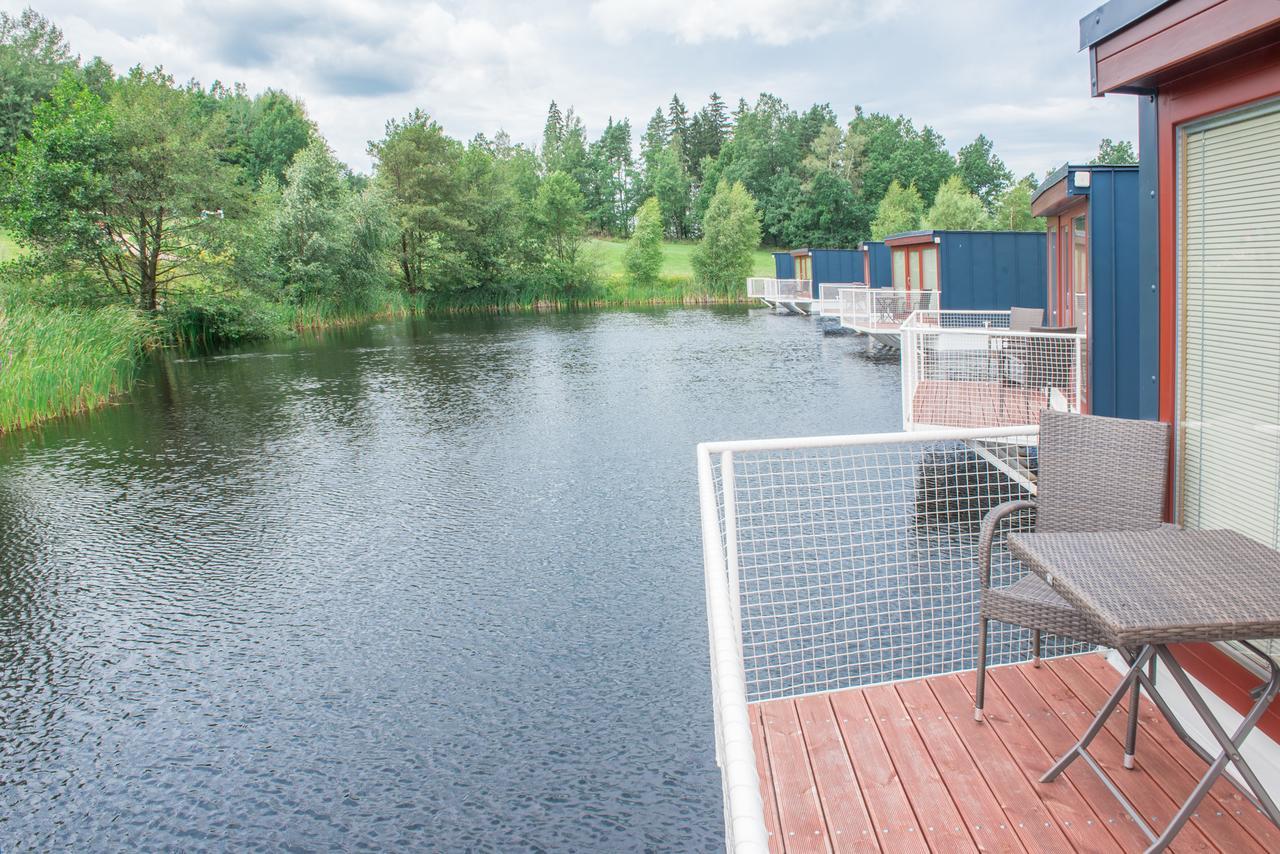 Отель Hausboaty Ypsilon Golf Liberec Fojtka Экстерьер фото